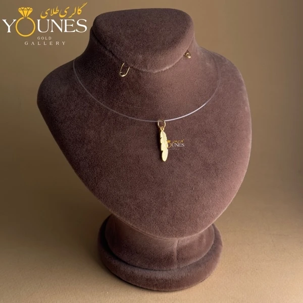 آویز طلا پر